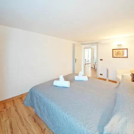 Appartement Dolcevita N 304 Rialto Mercato